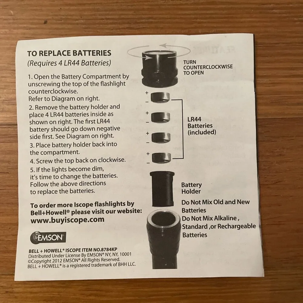 Bell and Howell Telescopic Light As Seen On TV Extends To 22” Magnetic - Picture 10 of 12